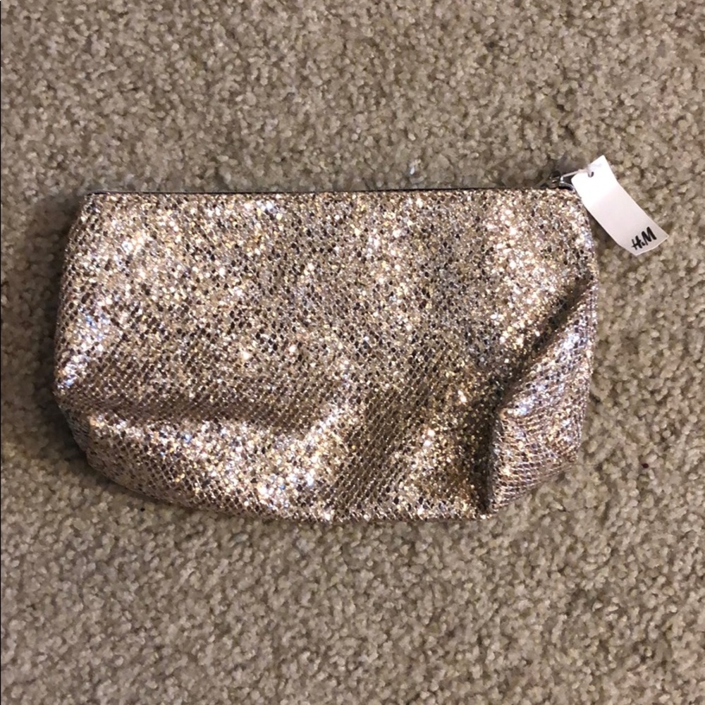 Gold sparkly pouch/clutch